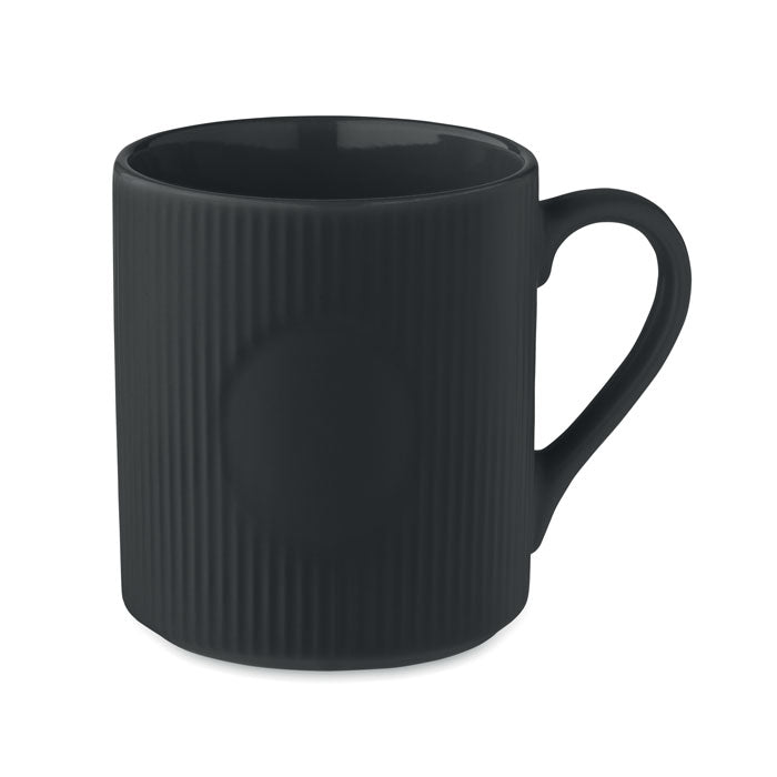 Rebrasta keramička šalica, kapaciteta 340ml